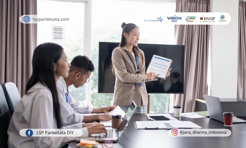 Uji Kompetensi Marketing Communication Specialist