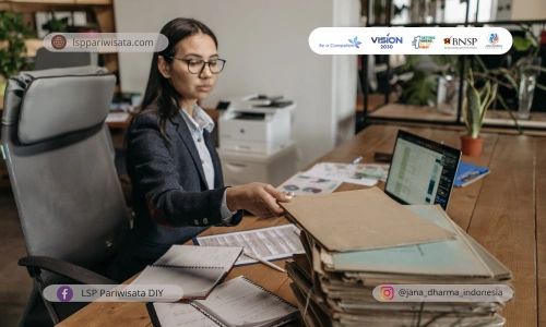 Kriteria Menjadi Seorang Adminitrasi dan Keuangan perhotelan