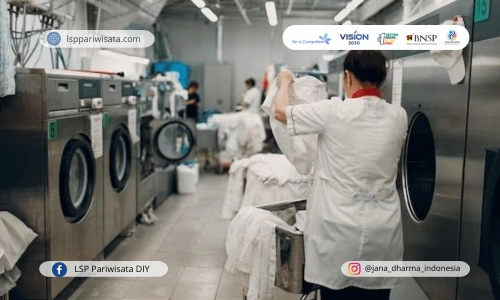 Sertifikasi Laundry Perhotelan Departemen Housekeeping