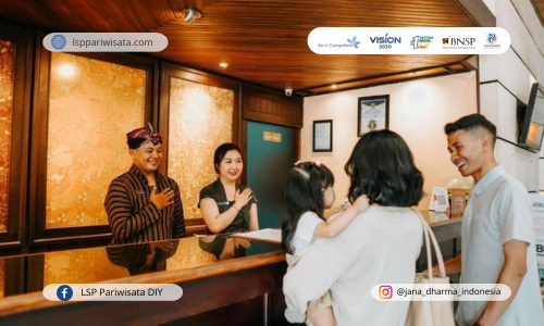 Customer Service Dalam Industri Hospitality