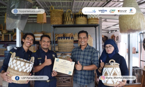 Sertifikasi Kompetensi di Sektor UMKM