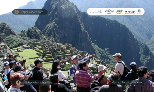 sertifikasi-tour-guide-bersama-lsp-jdi