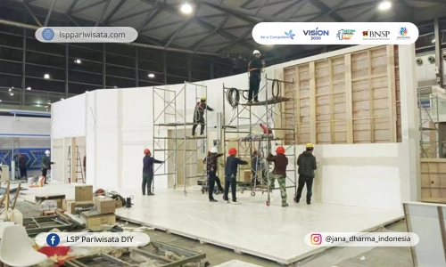 sertifikasi-pendirian-panggung-pameran-di-kegiatan