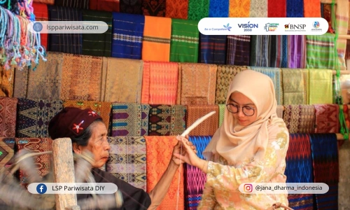 Menuju Industri Pariwisata yang Lebih Profesional