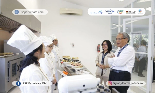 Dosen Universitas Brawijaya melalui Uji Kompetensi Skema Baker dan Pengelolaan Masakan Indonesia