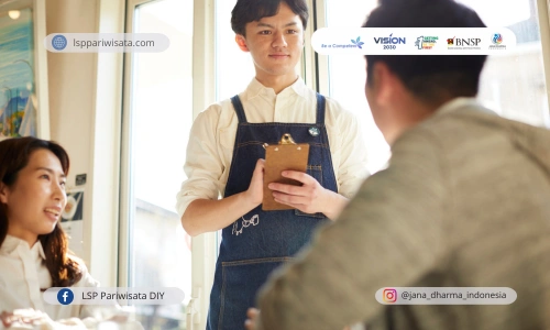 Jangan Remehkan Waiter: Peluang Kariernya Bikin Kaget!