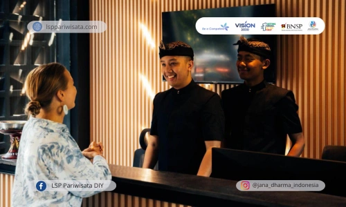 Keterampilan Komunikasi: Kunci Sukses Interaksi Bellboy dengan Tamu