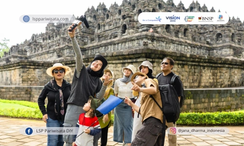 Tour Leader Jaman Now: Wajib Kuasai Media Sosial!