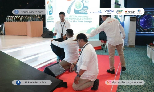 Mengapa Pelaku Industri Event Perlu Memahami Sertifikasi Panggung Pameran