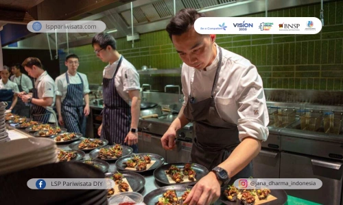 Menjembatani Tradisi dan Teknologi: Peran Sertifikasi Chef di Era Modern