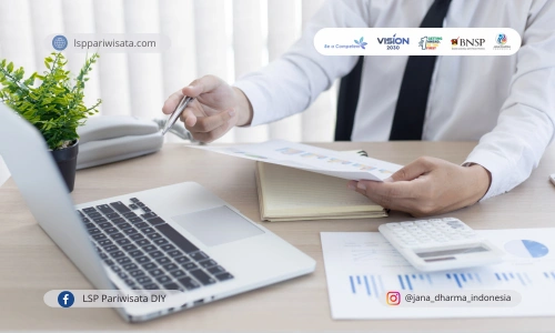 Penerapan Standar Etika dalam Administrasi Keuangan Hotel untuk Sukses Berkelanjutan