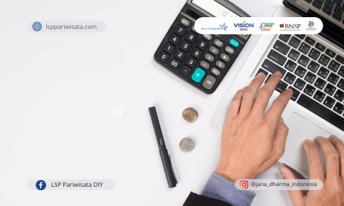 Pentingnya Sertifikasi dan Pengembangan dalam Administrasi Keuangan Perhotelan