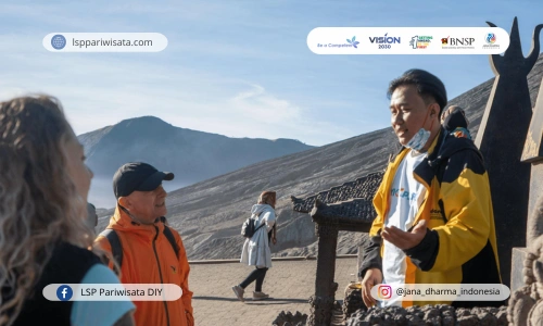 Menggali Keuntungan Geowisata bagi Tour Guide Lokal dan Dampak Positifnya pada Tempat Wisata