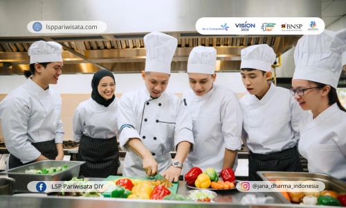 Menguak Kunci Sukses Penerapan Metode Dasar Memasak Komersial dalam Sertifikasi Profesi Demi Chef