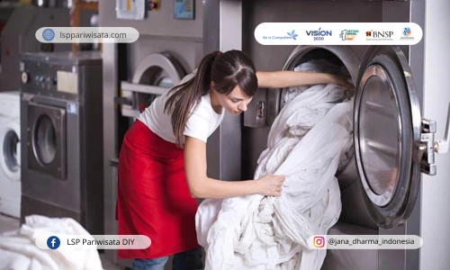 Menguasai Keterampilan Kunci untuk Sukses sebagai Laundry Attendant