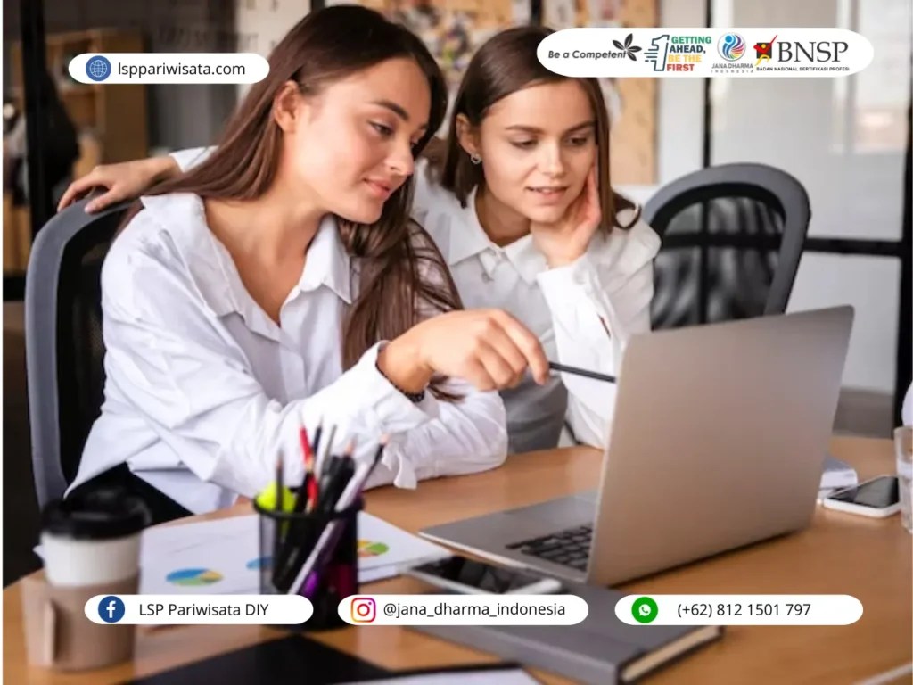 Apakah Cahaya Ponsel Dapat Merusak Kulit Wajah? Temukan Fakta Mengejutkan Ini!