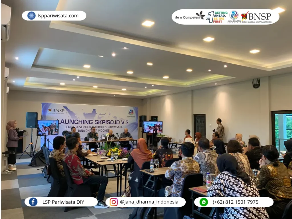 Strategi khusus yang digunakan dalam merencanakan pemasaran pariwisata