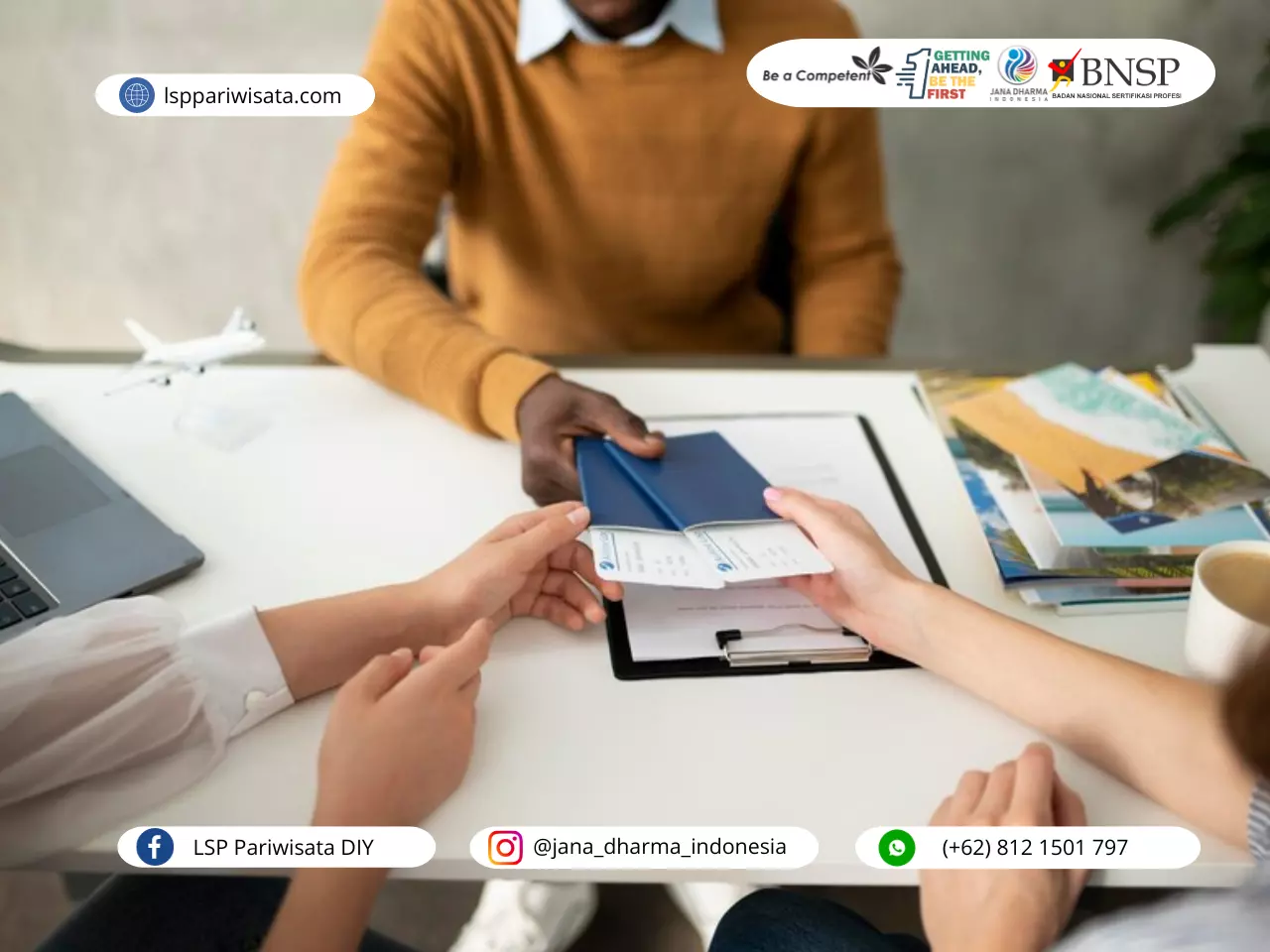 Pelatihan dan Pengembangan Sertifikasi Tim Penjualan Tiket