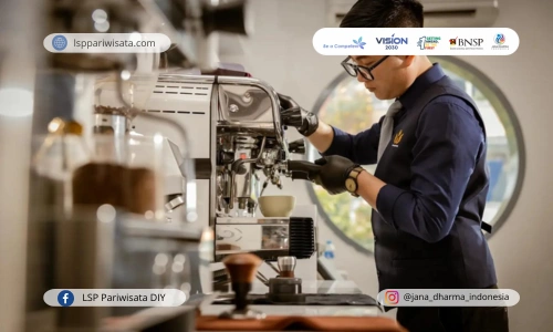 Peran Barista Bersertifikasi dalam Mengembangkan Kedai Kopi