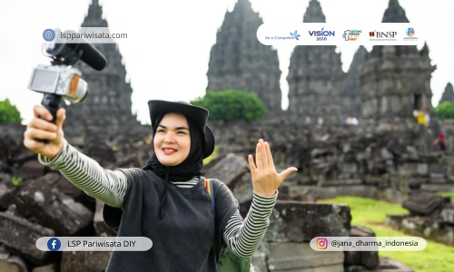 pemanfaatan-strategi-pemasaran-pariwisata-melalui-pemasaran-digital