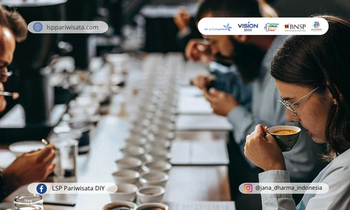 Memahami Perbedaan Antara Kopi Arabika dan Robusta untuk Barista 