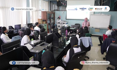 Strategi Kementerian Tenaga Kerja dalam Menciptakan Sumber Daya Manusia yang Profesional dan Kredibel