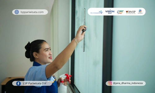 rahasia-kesuksesan-berkarir-sebagai-cleaning-service