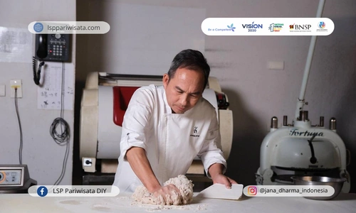 Pentingnya Sertifikasi Baker dalam Bisnis Bakery Mandiri