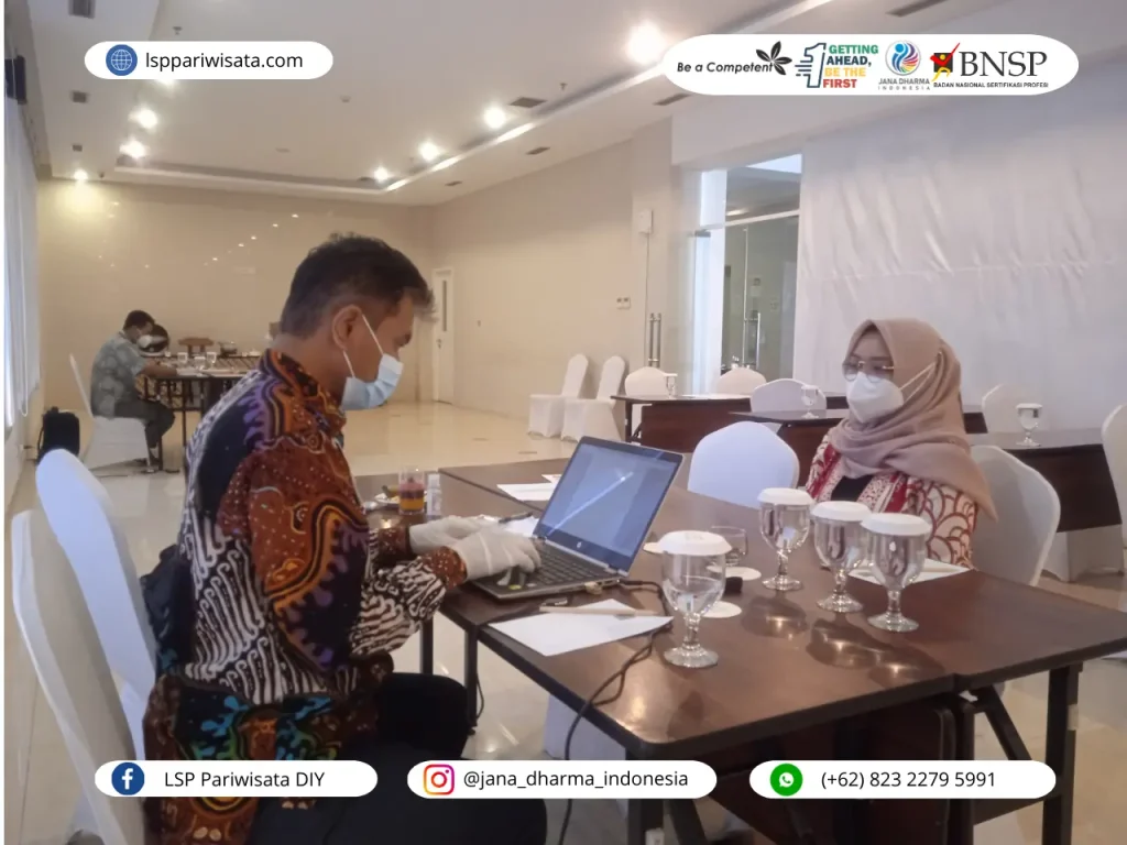 Menangani Anggaran Pemasaran Pariwisata sebagai sosok Konsultan Perencanaan Pemasaran Pariwisata bersertifikat