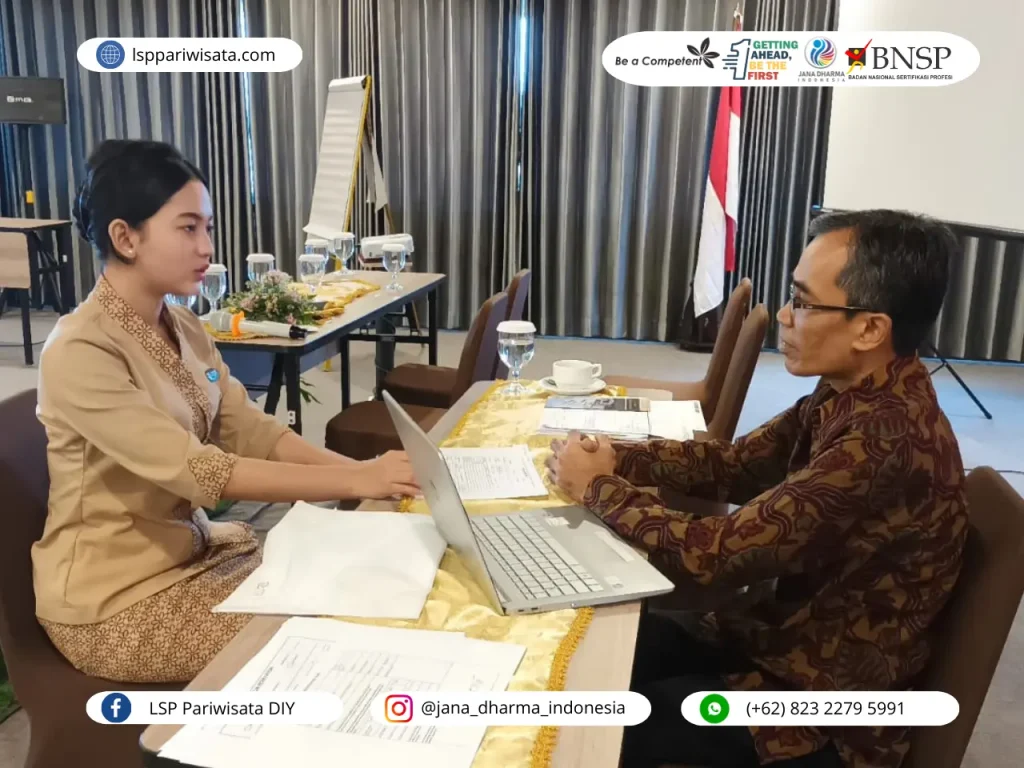 prosedur administrasi bagi seorang resepsionis