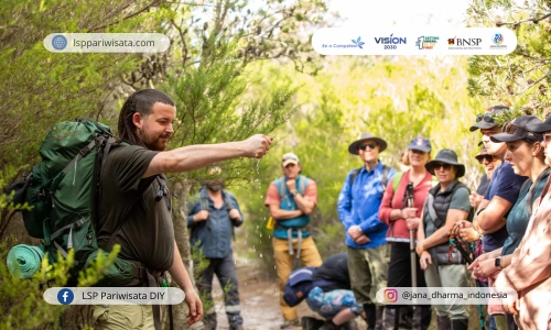 pengembangan-keterampilan-survival-outdoor-untuk-tour-guide