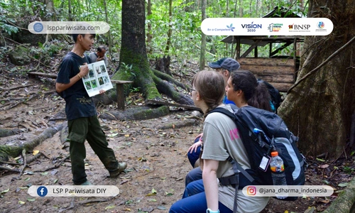 etika-lingkungan-dalam-profesi-tour-guide-outdoor