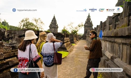 menjadi-unggul-di-dunia-tour-guide-yang-kompetitif