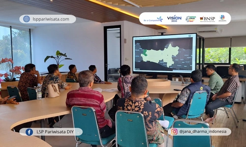 mengembangkan-karir-dalam-profesi-konsultan-perencanaan-destinasi-pariwisata