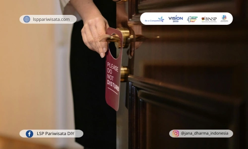 aspek-privasi-yang-perlu-diperhatikan-oleh-room-attendance