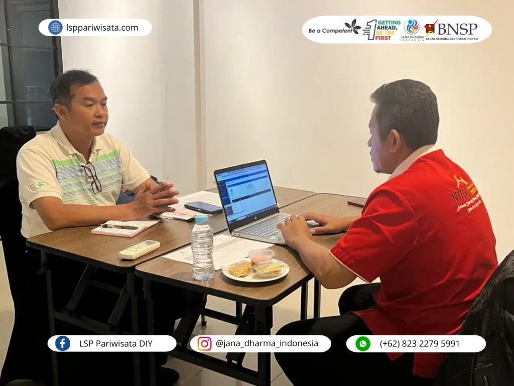strategi cerdas meningkatkan kunjungan wisatawan