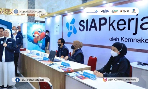 usaha-kemnaker-dalam-menutup-kesenjangan-kemampuan-profesional-melalui-sertifikasi-profesi