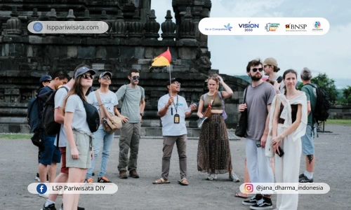 peluang-karir-dalam-industri-pariwisata-melalui-sertifikasi-tour-leader