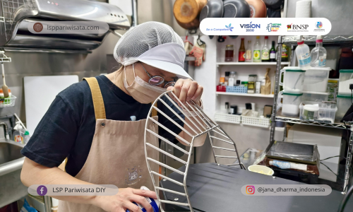 Manajemen Tim Dapur: Keterampilan Komunikasi yang Efektif