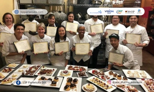 Manfaat Sertifikasi Chef di Industri Food and Beverage