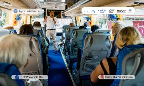 Keahlian Bahasa Asing yang Wajib Dimiliki Tour Guide di Era Globalisasi