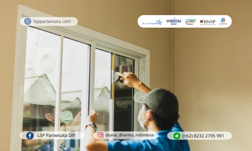 public area cleaner adalah