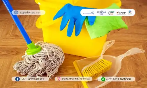 ini alat cleaning service yang harus kamu miliki