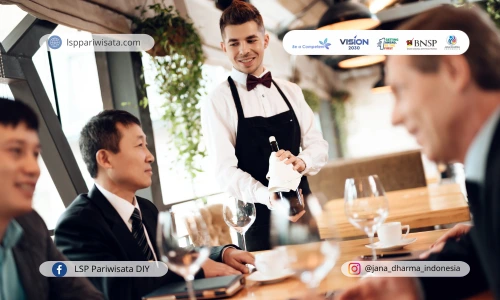 Sertifikasi Head Waiter untuk karir hospitality di hotel, restaurant