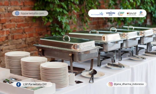 Ikuti Sertifikasi Director of Catering. Strategi Naik Jabatan 2026
