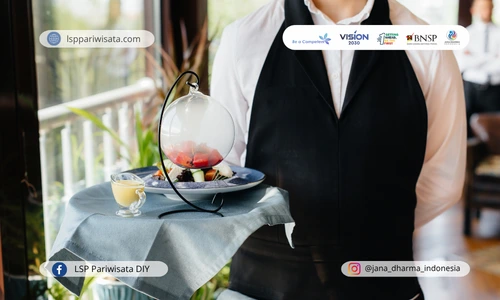 layanan jasa sertifikasi food and beverage waiter jogja